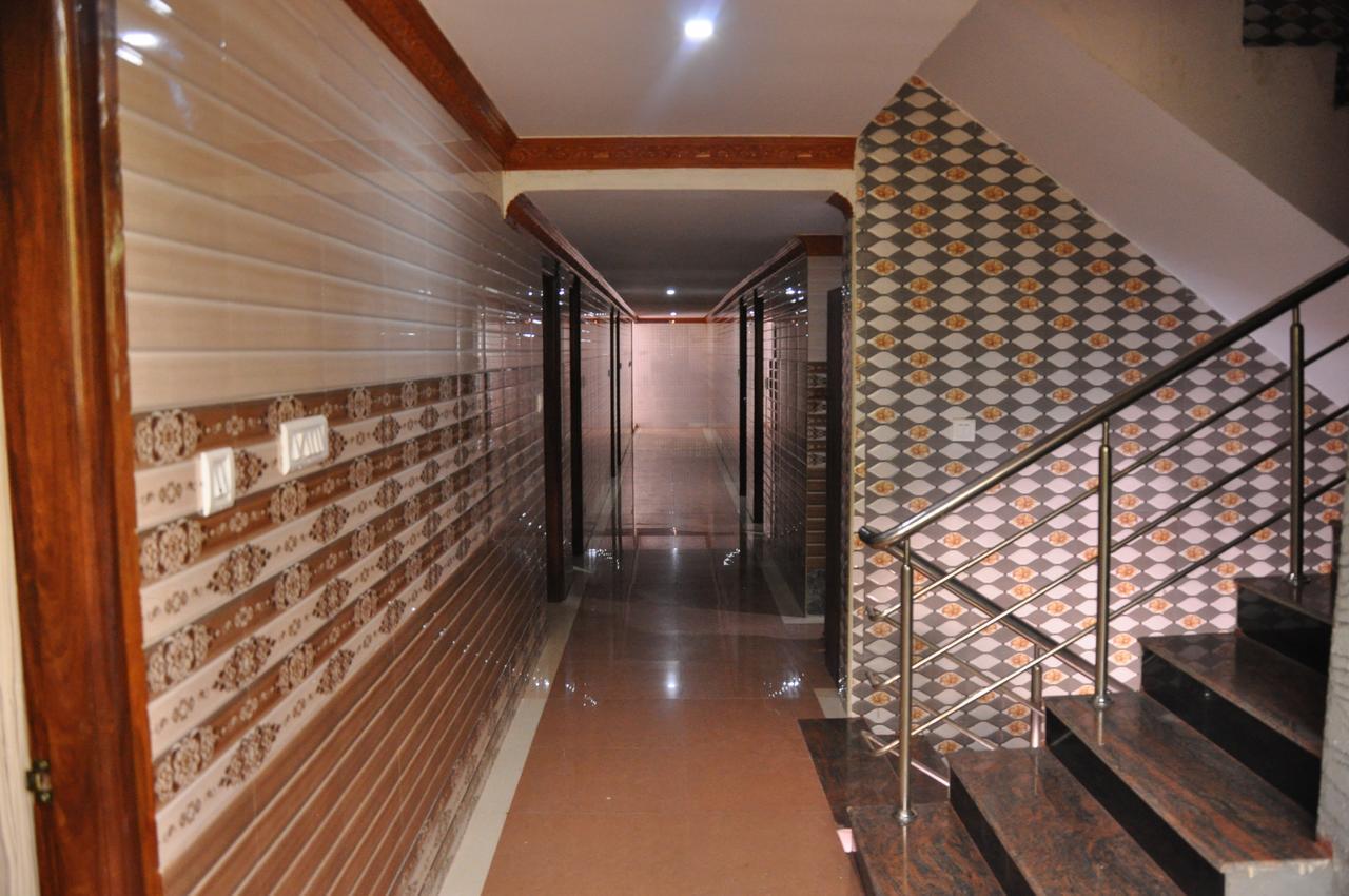 C.M. Hotel Pennagaram Exterior photo