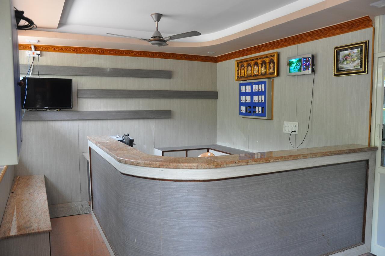 C.M. Hotel Pennagaram Exterior photo